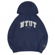 【2025新品上市】NTUT立體毛巾繡落肩帽T_經典藍