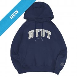 【2025新品上市】NTUT立體毛巾繡落肩帽T_經典藍
